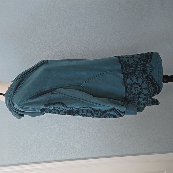 Daily Practice Anthropologie Blaine Embroidered Hoodie Mini Dress Green MEDIUM - Picture 8 of 14